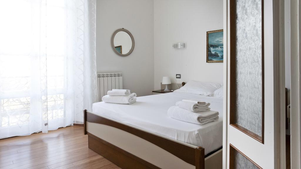 Italianway-Piazza Firenze Apartman Milánó Kültér fotó